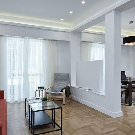 Luxurious Spacious Apt Next To Hilton Hotel Athens Exterior photo