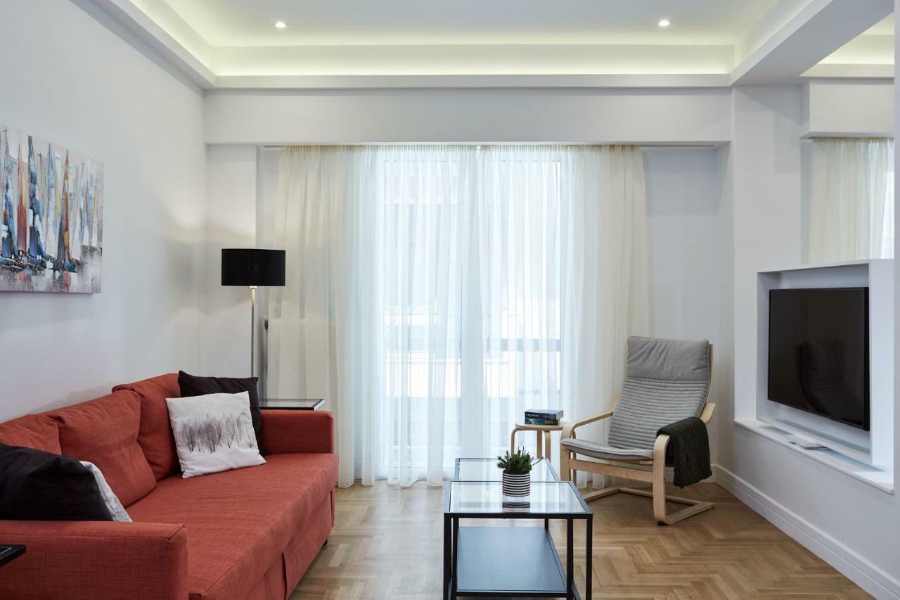 Luxurious Spacious Apt Next To Hilton Hotel Athens Exterior photo