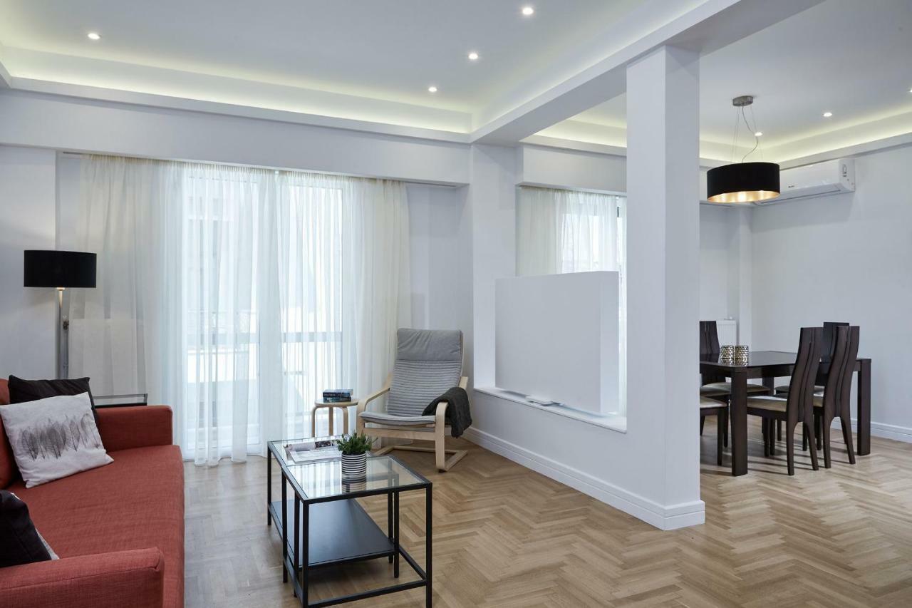 Luxurious Spacious Apt Next To Hilton Hotel Athens Exterior photo